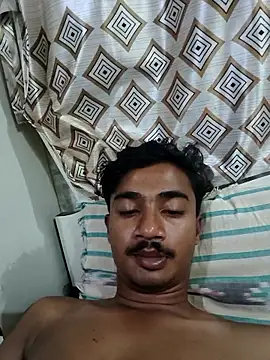 Snapshot of dildarlund chatting on January 2026 08:01:02 PM dildarlund online show from January 2026 08:01:02 PM