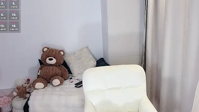 tutu-l online show from April 2026 12:28:01 AM