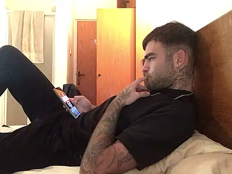 jacobsex221 online show from February 2026 11:44:02 AM