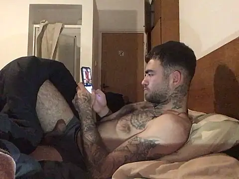 jacobsex221 online show from March 2026 09:43:02 PM