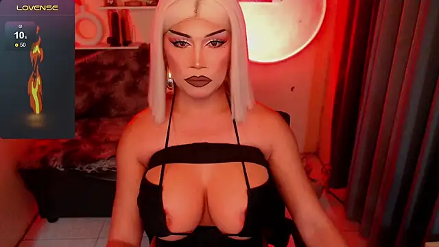 deliciousClaire online show from April 2026 06:38:01 PM