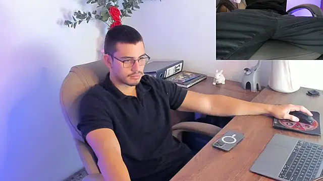 Snapshot of Jay_Grip chatting on February 2026 01:55:01 PM Jay Grip online show from February 2026 01:55:01 PM