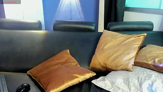 Snapshot of Jay_Grip chatting on February 2026 04:09:02 PM Jay Grip online show from February 2026 04:09:02 PM