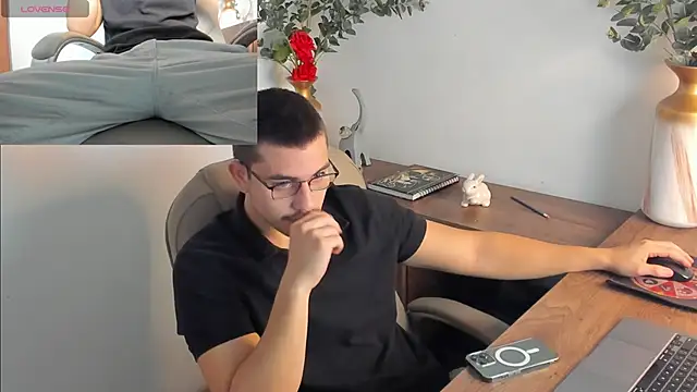 Snapshot of Jay_Grip chatting on February 2026 02:08:02 PM Jay Grip online show from February 2026 02:08:02 PM