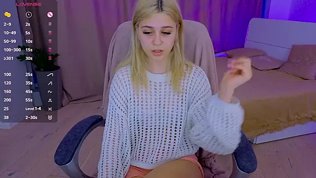 ApheliaStar online show from March 2026 04:21:02 PM