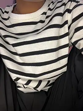 Snapshot of paribaby09 chatting on February 2026 09:06:01 AM paribaby09 online show from February 2026 09:06:01 AM