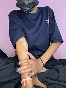 Snapshot of paribaby09 chatting on February 2026 05:55:02 PM paribaby09 online show from February 2026 05:55:02 PM