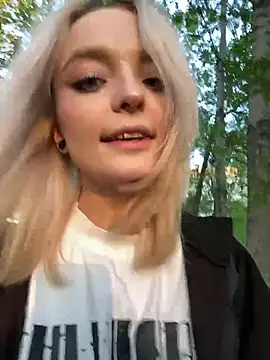 aka Blonde online show from June 2026 01:55:02 PM