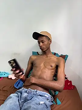 Snapshot of twink_gabrielll chatting on May 2026 12:20:01 PM twink gabrielll online show from May 2026 12:20:01 PM