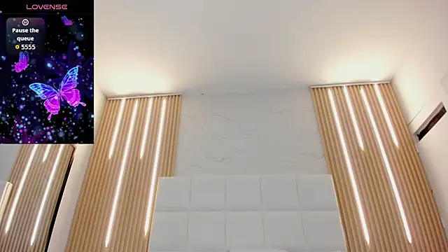 emily nova  online show from March 2026 11:58:02 AM