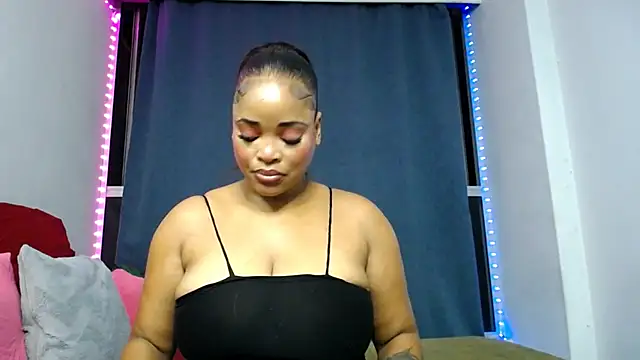 FifiBae1 online show from April 2026 09:05:02 PM