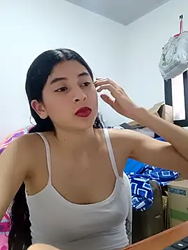 Snapshot of honeyhotgirl19 chatting on February 2026 04:20:02 PM honeyhotgirl19 online show from February 2026 04:20:02 PM