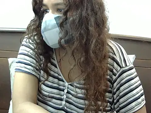 AngelAnaya018 online show from January 2026 04:44:01 PM