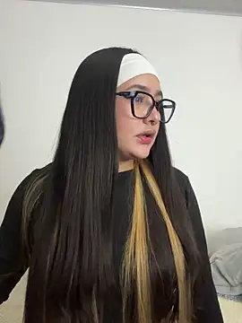 Diosa lunar1 online show from April 2026 01:23:02 AM