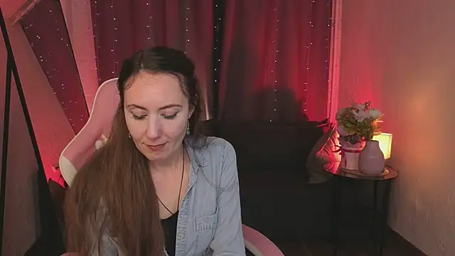 Juliet Jamess online show from January 2026 01:58:01 PM