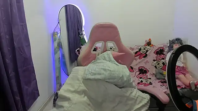 jenniferbodys online show from May 2026 01:37:01 AM