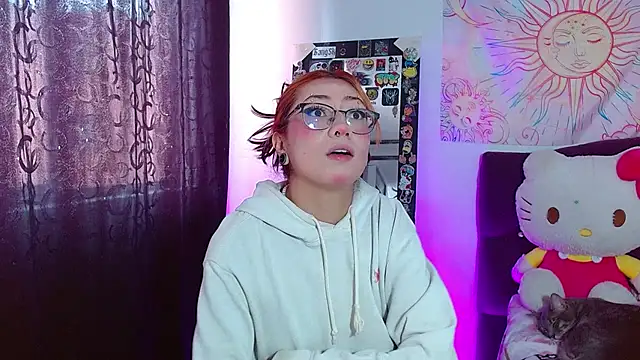 kittymiauu444 online show from February 2026 03:56:01 PM