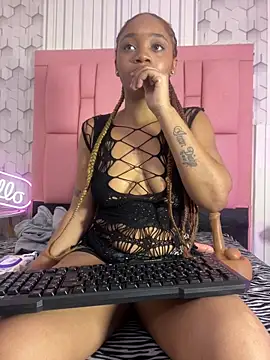 sophiia swet online show from February 2026 03:55:01 PM