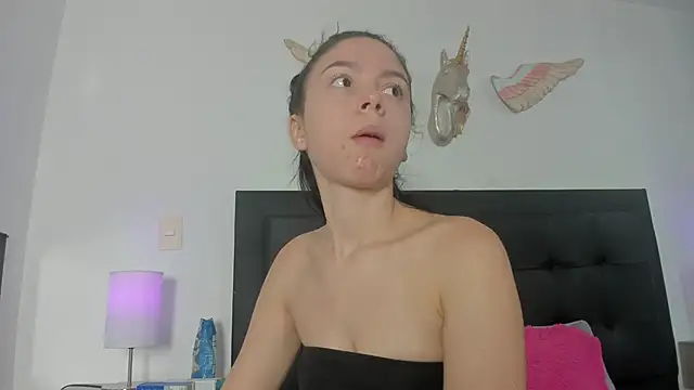 Natalye 23 online show from March 2026 06:59:02 PM