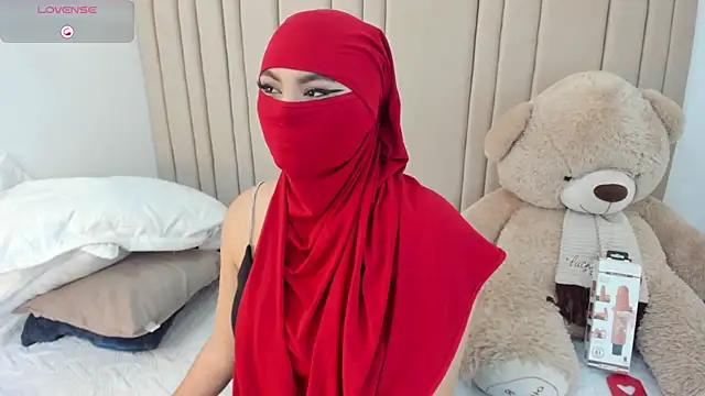 Snapshot of _seelena chatting on February 2026 12:34:02 PM seelena online show from February 2026 12:34:02 PM