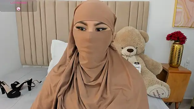 Snapshot of _seelena chatting on February 2026 12:04:01 PM seelena online show from February 2026 12:04:01 PM