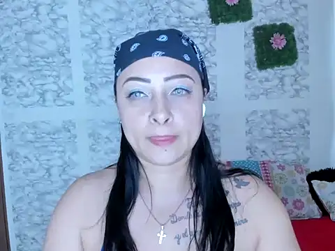 XXXStephanie XXX online show from February 2026 09:05:02 PM