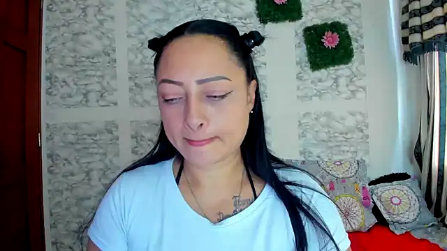 Snapshot of XXXStephanie_XXX chatting on June 2026 07:52:01 PM XXXStephanie XXX online show from June 2026 07:52:01 PM