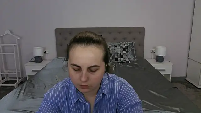 MikaFoxy online show from April 2026 05:20:02 AM