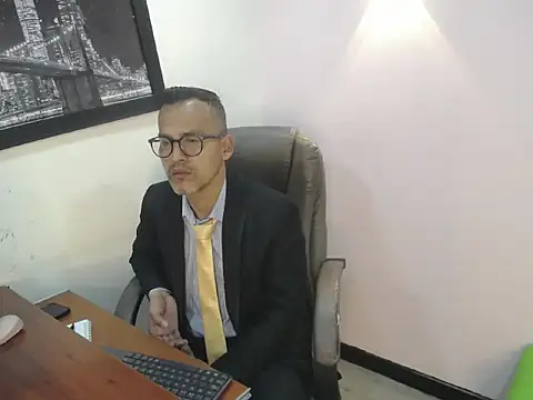 Snapshot of Oswalldo__ chatting on February 2026 11:32:01 AM Oswalldo online show from February 2026 11:32:01 AM