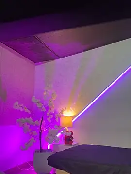 maaluh online show from April 2026 04:55:02 PM