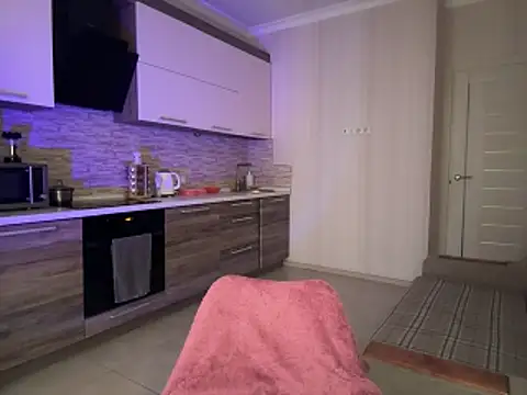 MissDianka online show from April 2026 02:56:02 PM