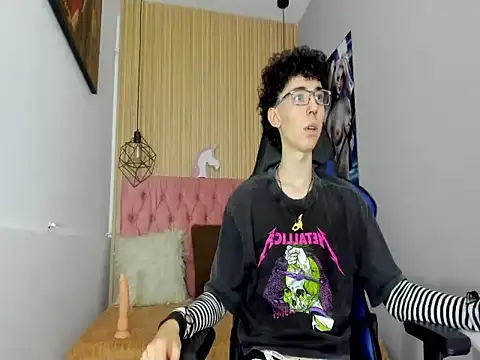 Syriussz online show from February 2026 07:47:02 PM