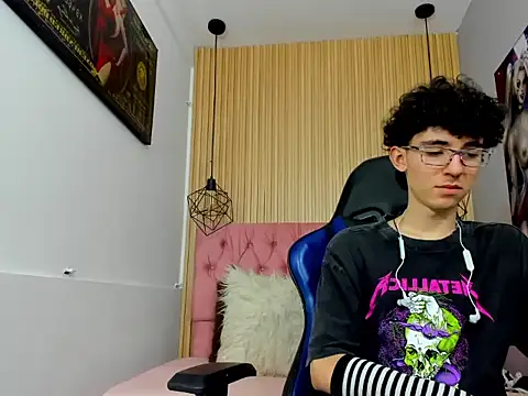 Syriussz online show from February 2026 07:26:01 PM