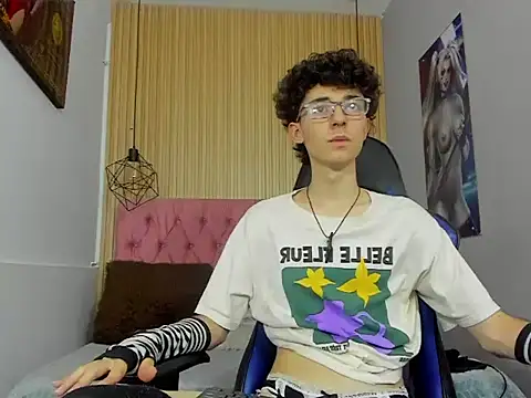 Syriussz online show from February 2026 07:35:02 PM