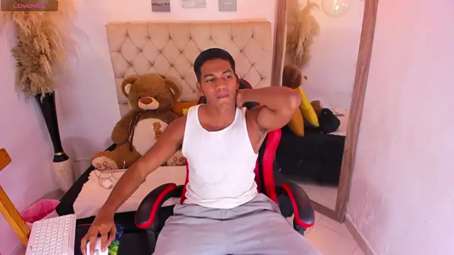 noah sthone online show from January 2026 03:21:02 AM