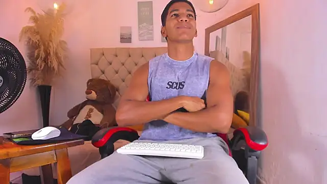 noah sthone online show from February 2026 05:18:02 AM