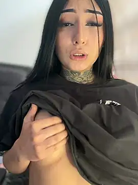 Lilith blaze Fg online show from April 2026 06:10:01 PM