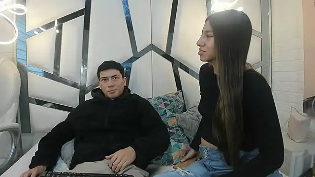 ScarlettAndLucas online show from February 2026 12:50:02 PM