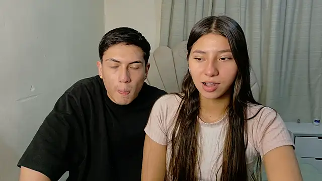 Snapshot of ScarlettAndLucas chatting on May 2026 12:10:02 AM ScarlettAndLucas online show from May 2026 12:10:02 AM