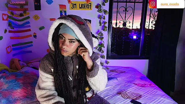 Snapshot of Canela_Osada_ chatting on July 2026 10:37:02 AM Canela Osada online show from July 2026 10:37:02 AM