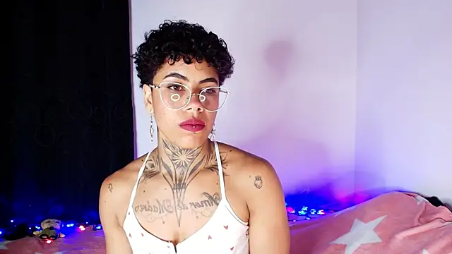 Snapshot of Canela_Osada_ chatting on May 2026 03:11:02 AM Canela Osada online show from May 2026 03:11:02 AM