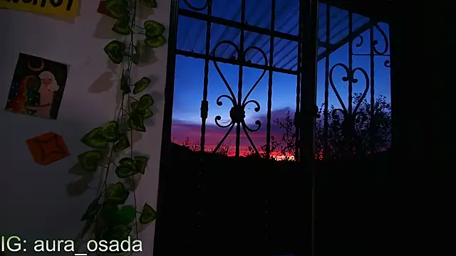 Snapshot of Canela_Osada_ chatting on June 2026 10:32:01 AM Canela Osada online show from June 2026 10:32:01 AM