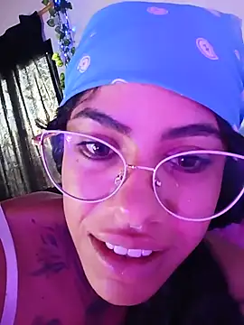 Snapshot of Canela_Osada_ chatting on July 2026 11:33:01 AM Canela Osada online show from July 2026 11:33:01 AM