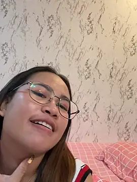 Snapshot of Ponthip chatting on February 2026 09:48:02 PM Ponthip online show from February 2026 09:48:02 PM