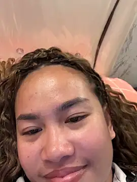 Snapshot of Ponthip chatting on February 2026 08:18:01 PM Ponthip online show from February 2026 08:18:01 PM