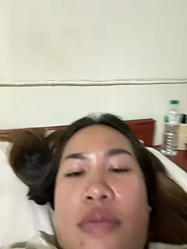 Snapshot of Ponthip chatting on February 2026 12:13:02 PM Ponthip online show from February 2026 12:13:02 PM