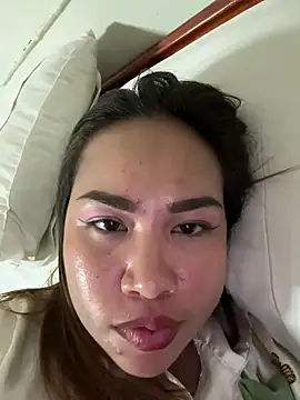 Snapshot of Ponthip chatting on February 2026 08:49:02 PM Ponthip online show from February 2026 08:49:02 PM