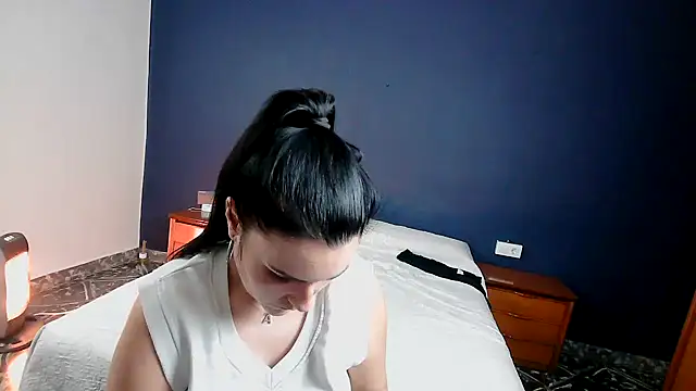 Alice Dan online show from February 2026 03:32:01 PM