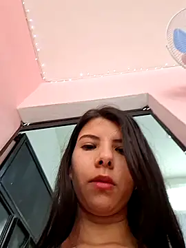 jade03  online show from April 2026 06:53:01 PM