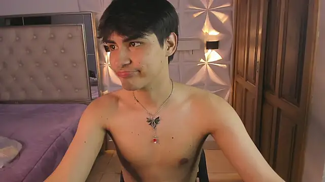 IamJuanJoc online show from March 2026 04:23:02 AM